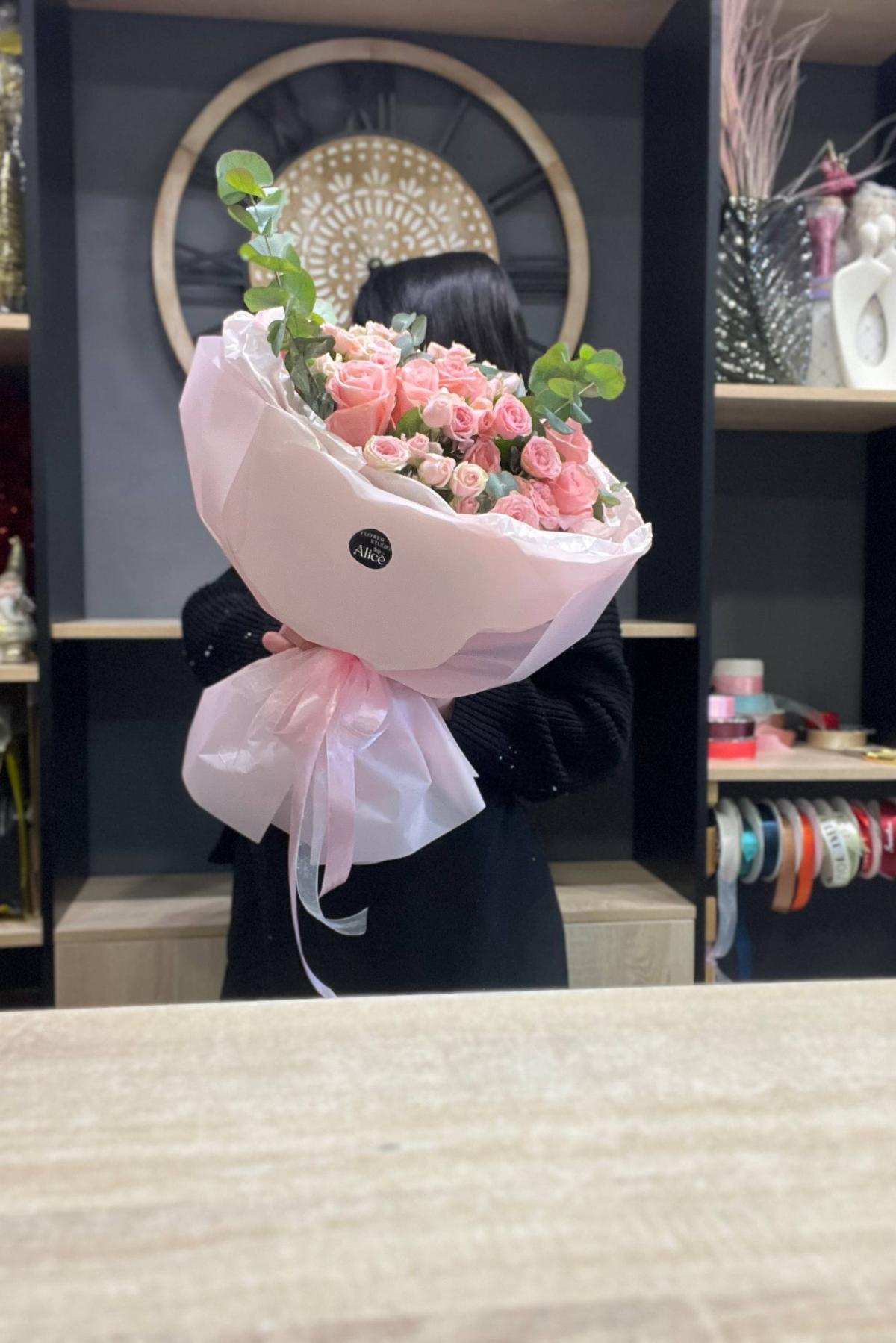 Кустовая Роза