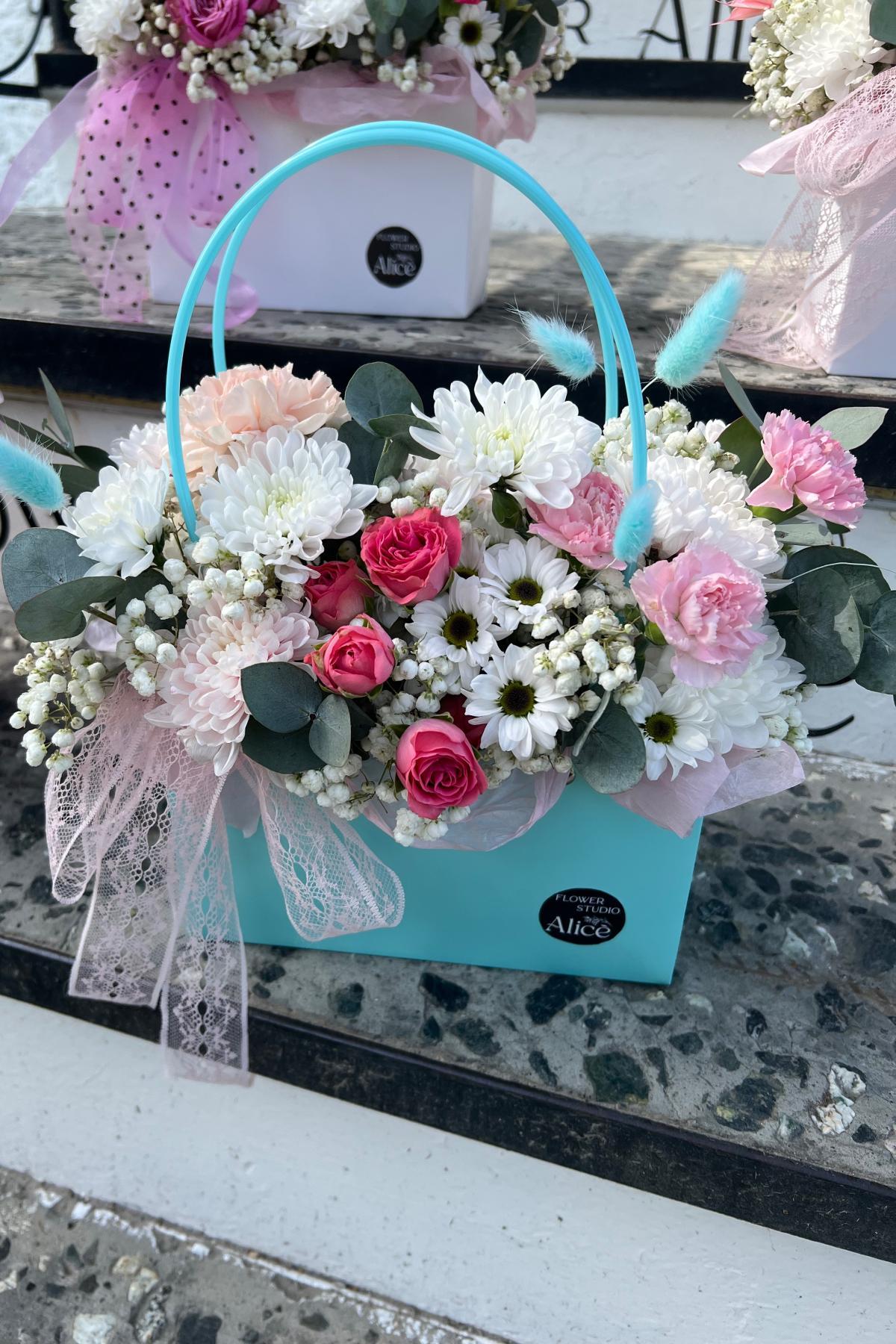 Композиция в сумке 2500