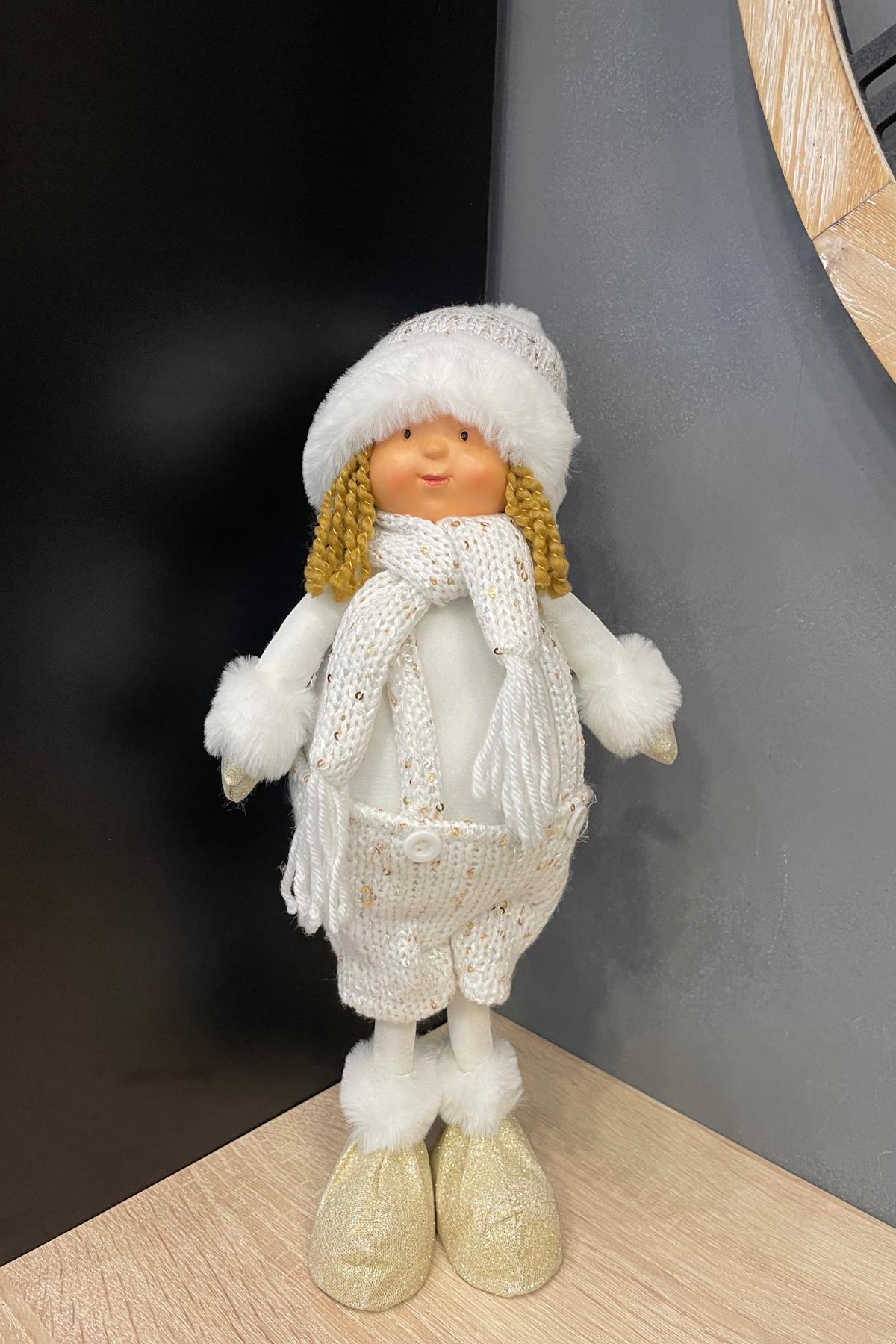 Милая девочка