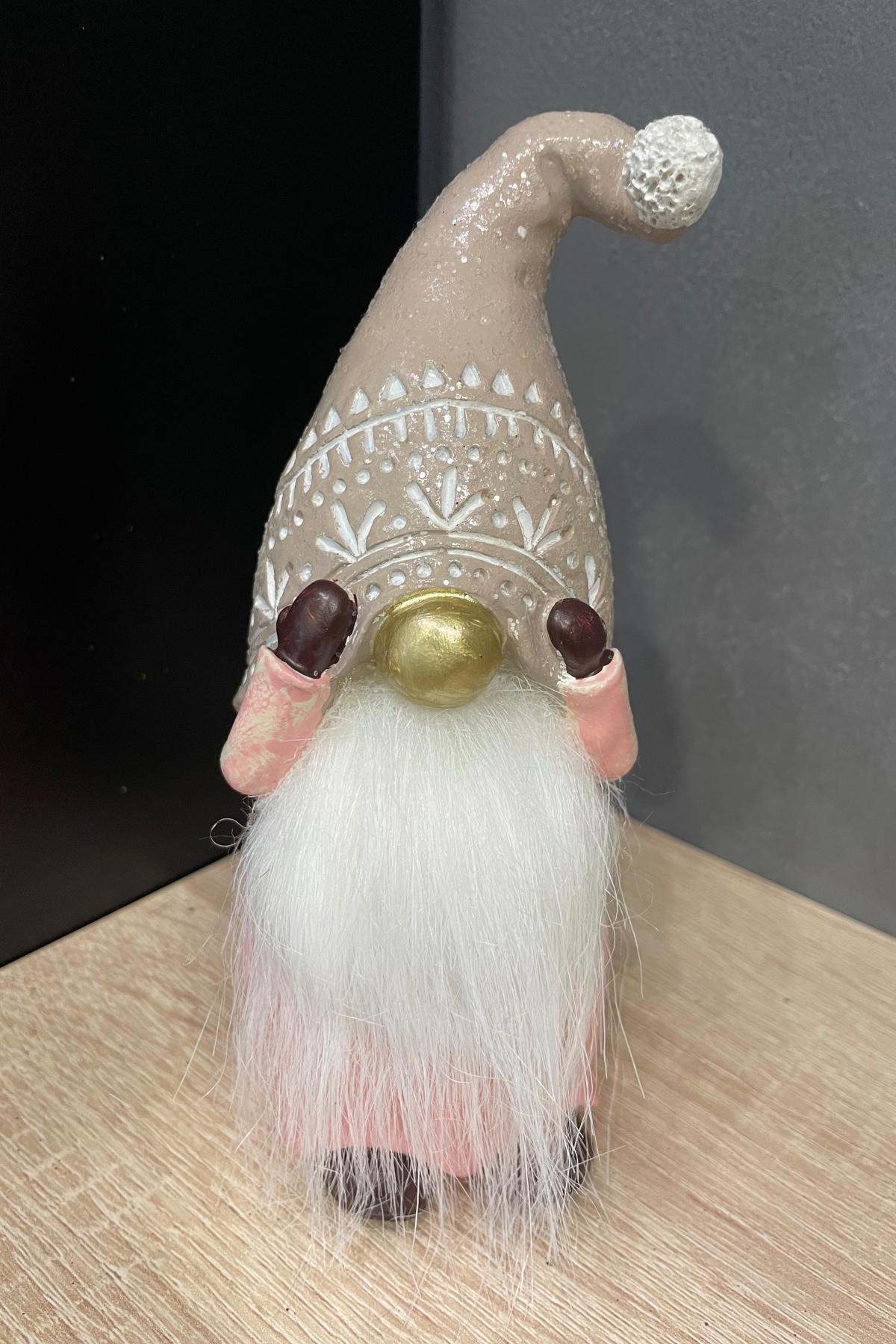 Прячущийся гном