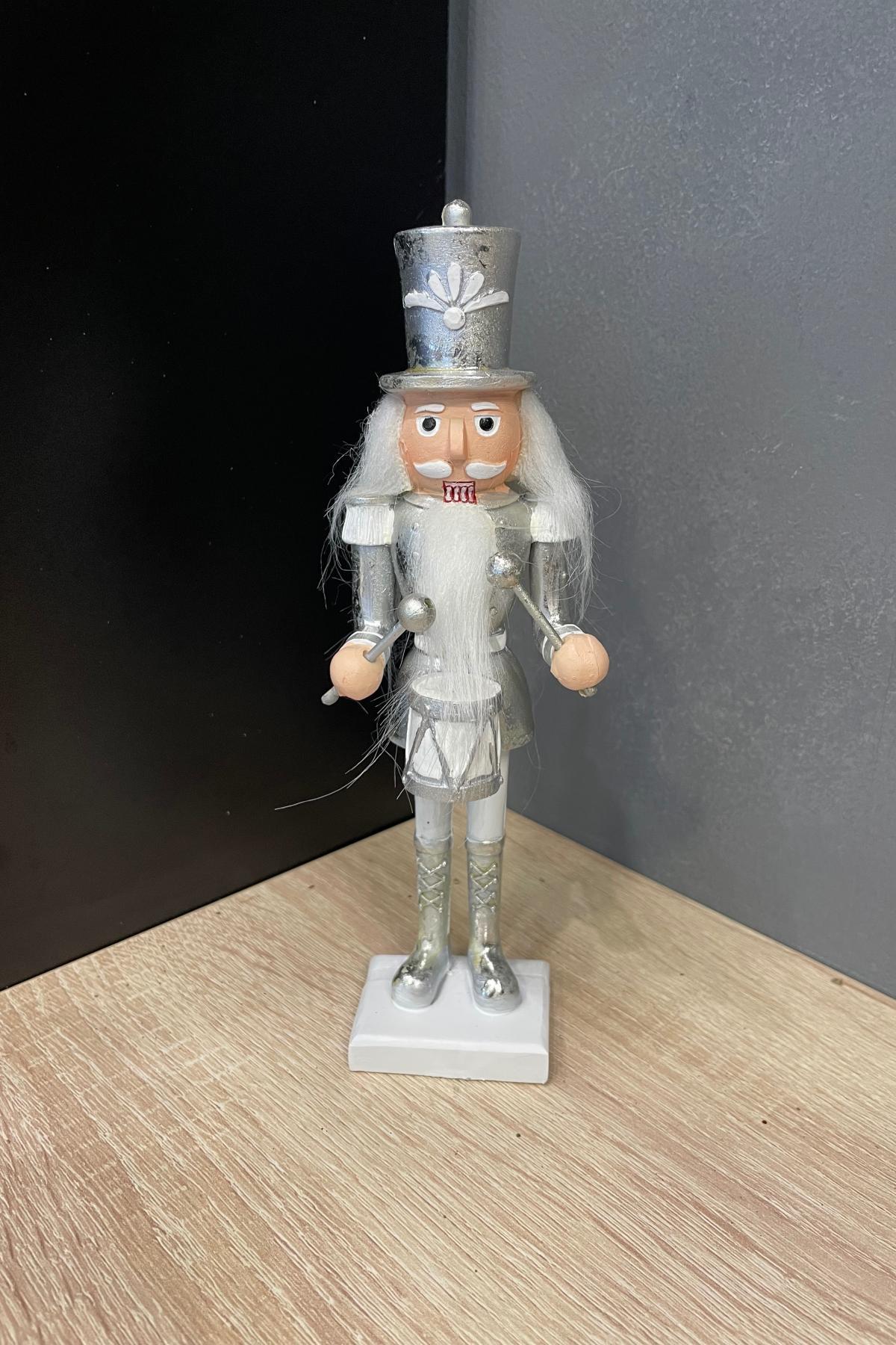 Щелкунчик 2