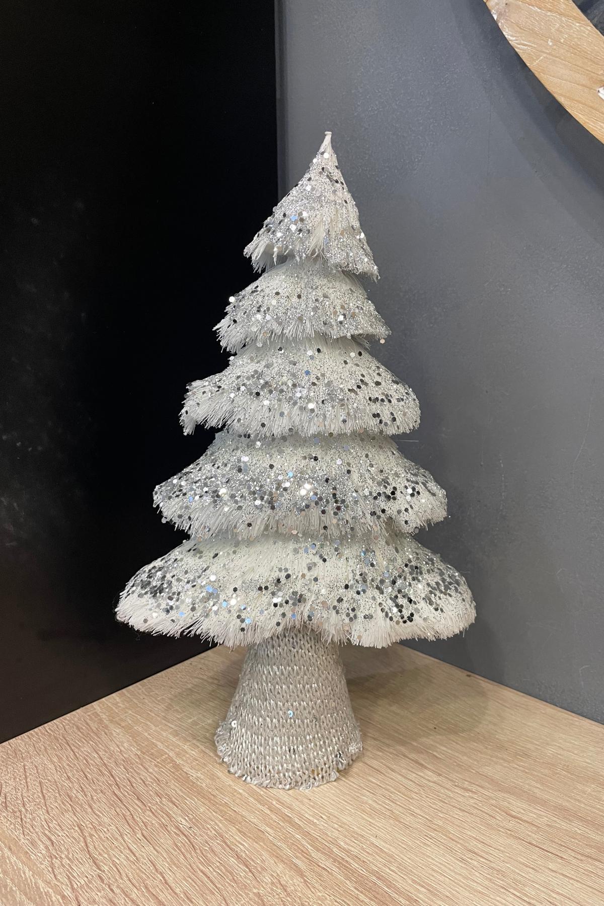 Белоснежная елка