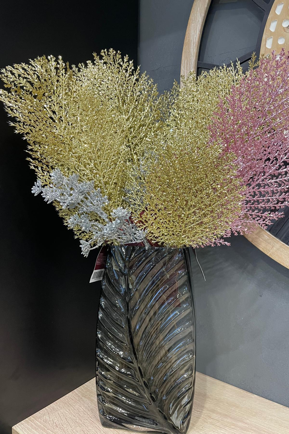 Декоративные ветки